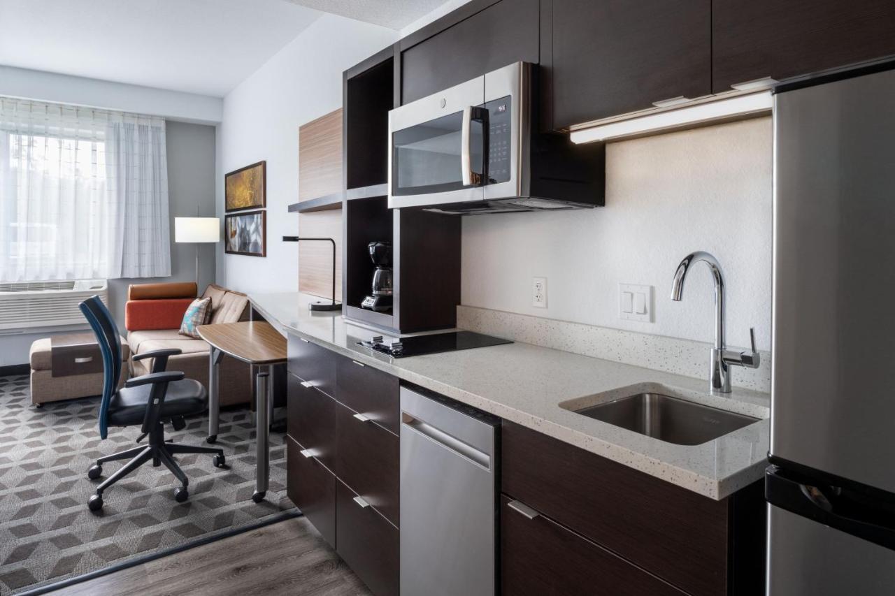 Towneplace Suites By Marriott Венис Екстериор снимка