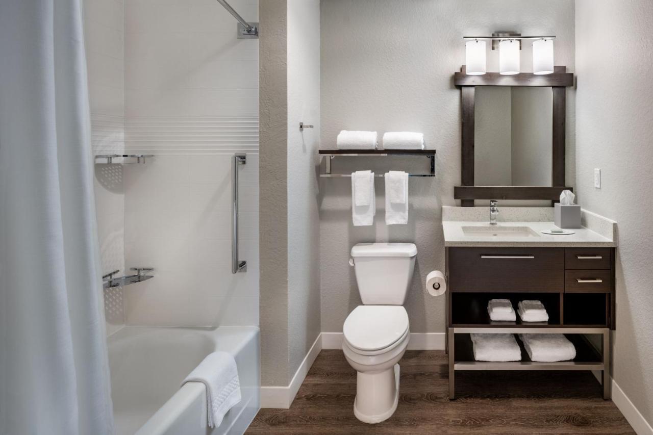 Towneplace Suites By Marriott Венис Екстериор снимка